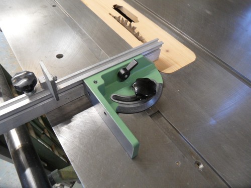 Table saw double - double, angle