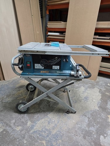 Makita 2704 table - saw, corded