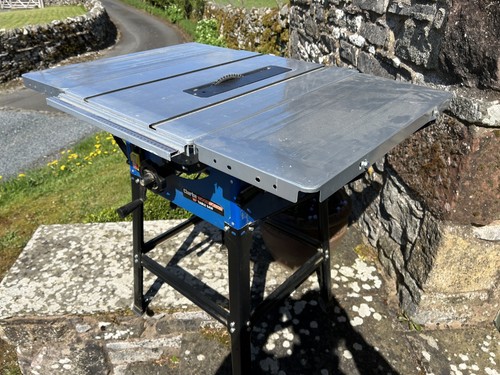 Clarke woodworker table - clarke, saw