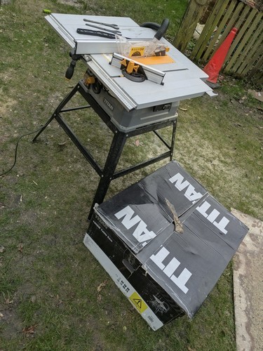 Titan ttb763tas 1500w corded - 1500w,